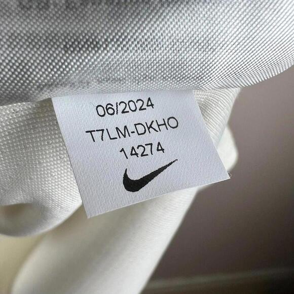 Nike MLB Arizona Diamondbacks Suarez #28 Cream Home Jersey Men’s Size L 2025 - Picture 4 of 9